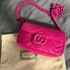 Gucci Fuchsia Mini Marmont Purse